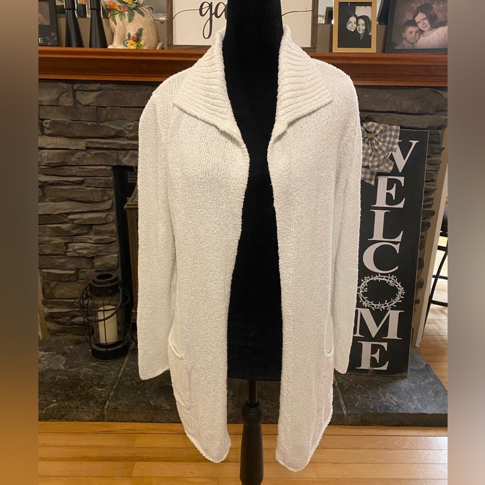 Lilly Pulitzer Beckley Beach Cardigan in Resort White